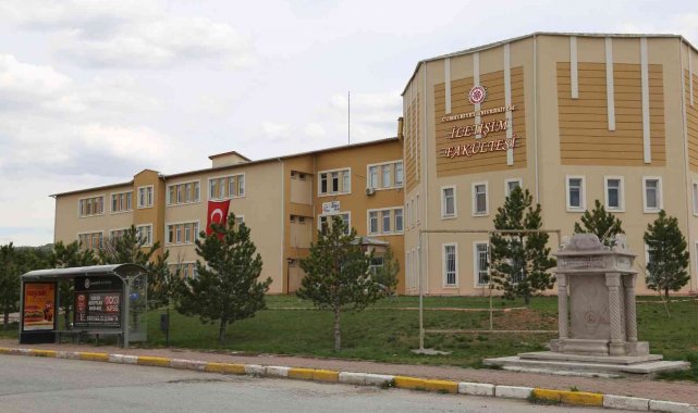 sivas cumhuriyet universitesi iletisim fakultesi gelismis imkanlariyla ogr egitim kamu haber