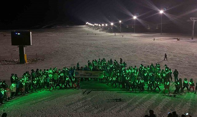 Erciyes'te spor şenliği ve gece kayağı