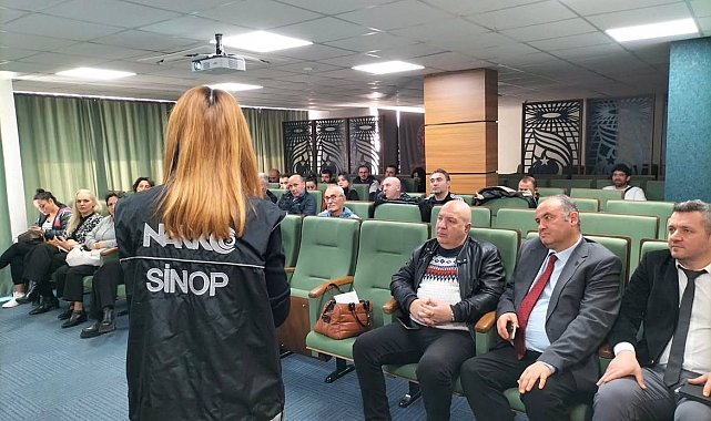 Sinop'ta bağımlılıkla mücadele semineri